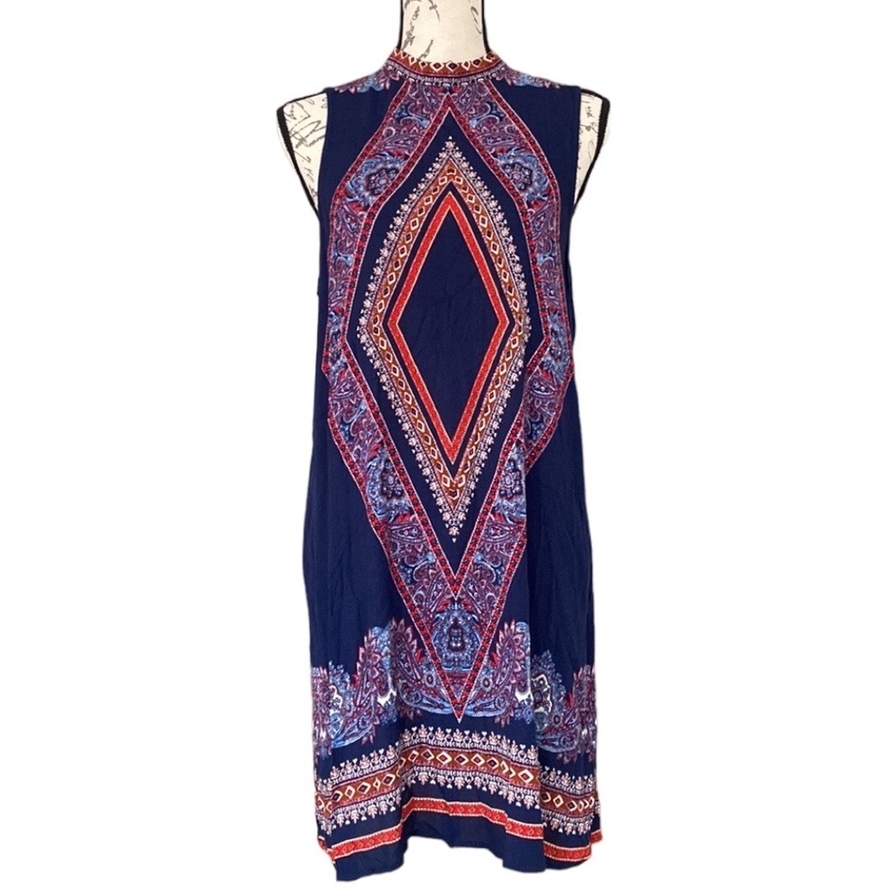 Xhileration Dress - Picture 1 of 8